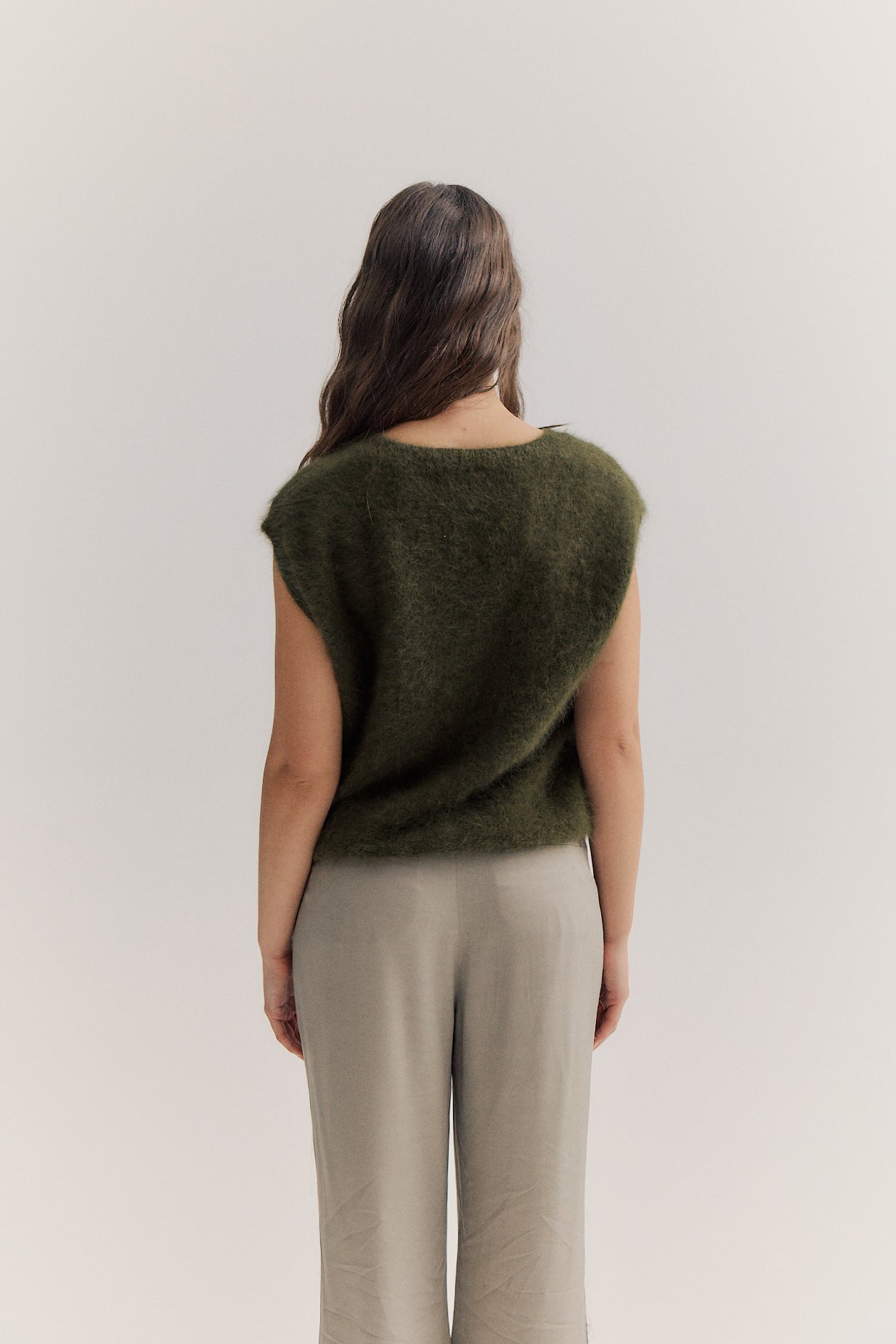 Ebony Vest - Moss