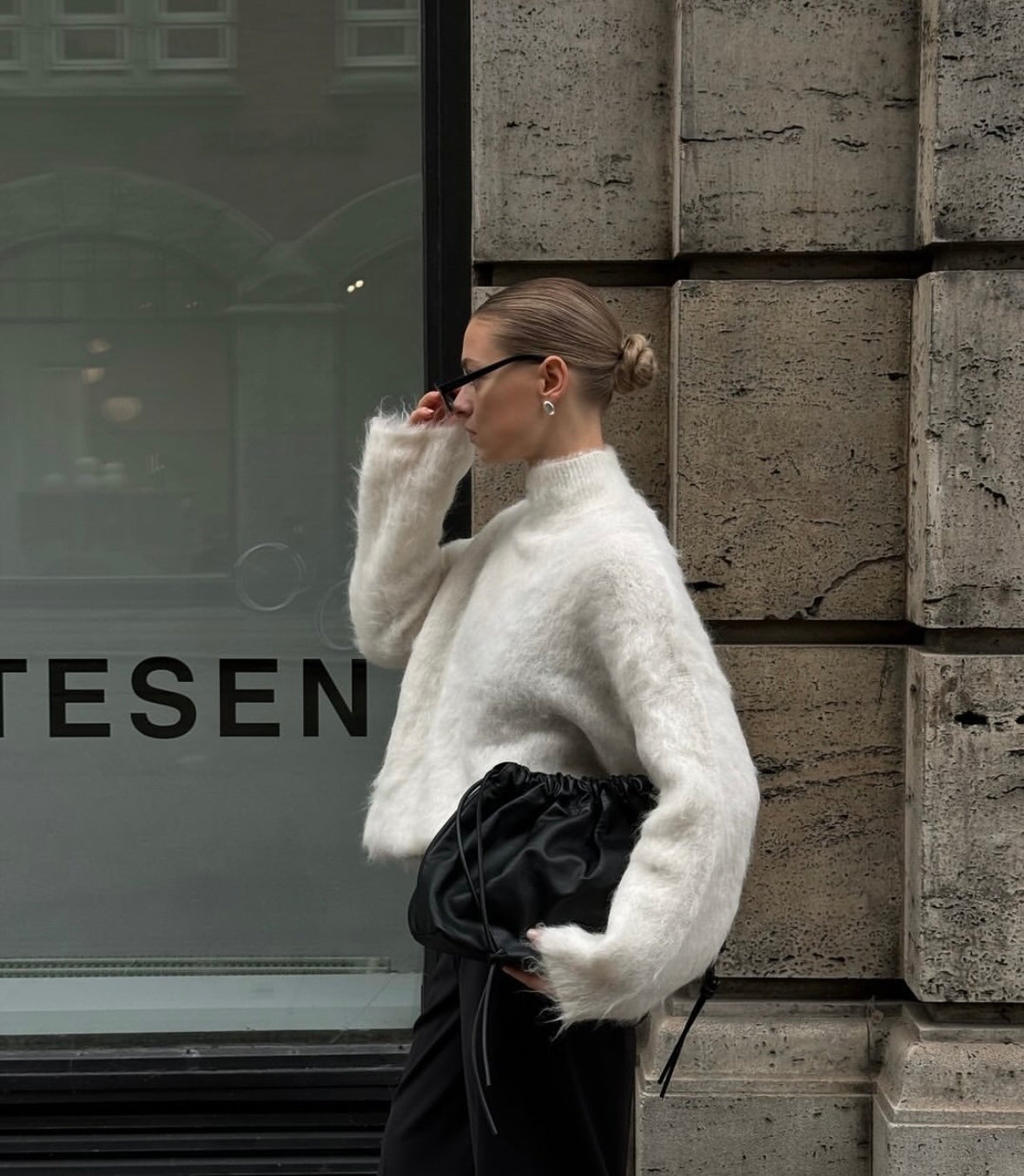 Isaky Knit