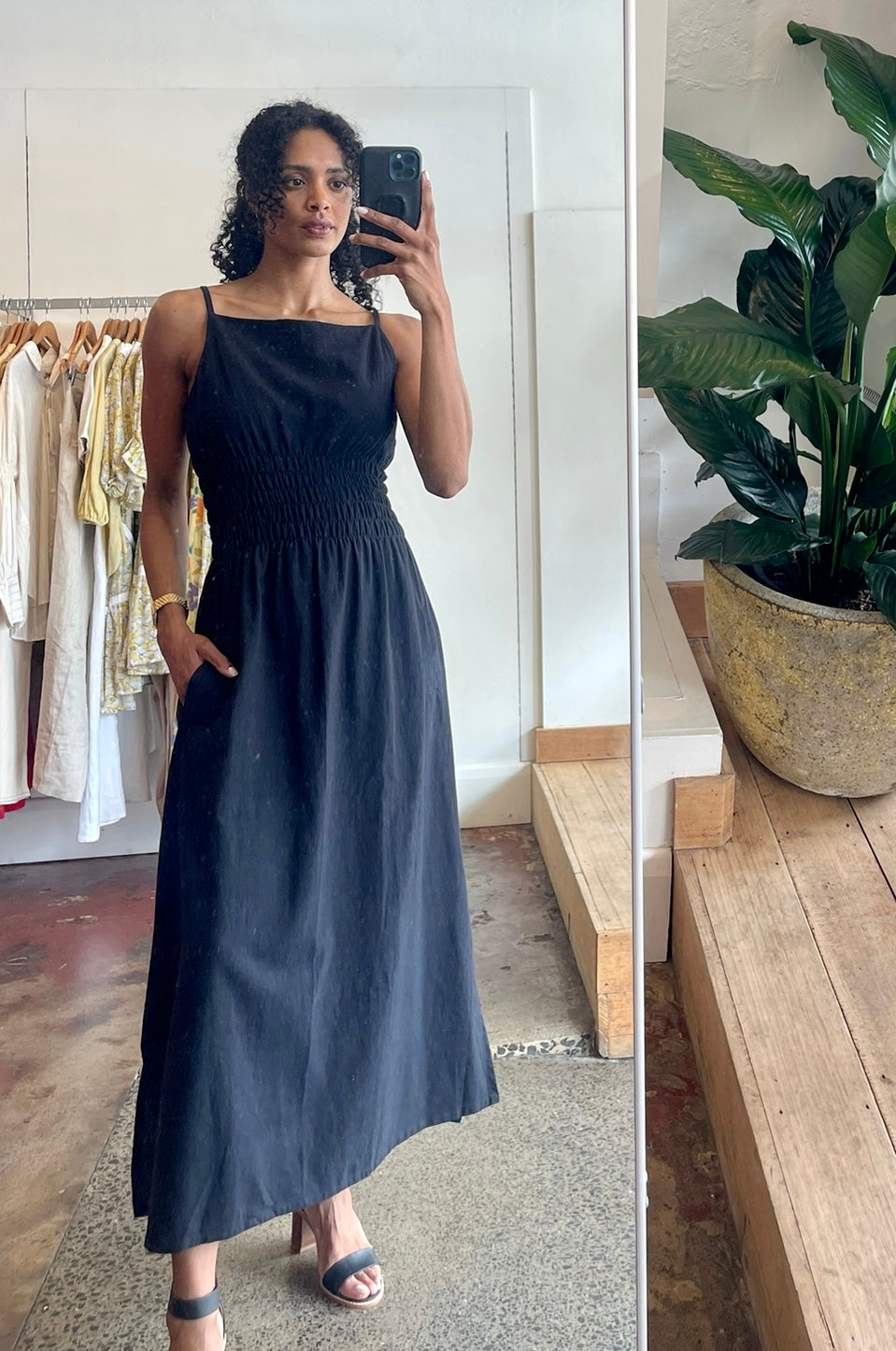 Pippa Maxi - Black