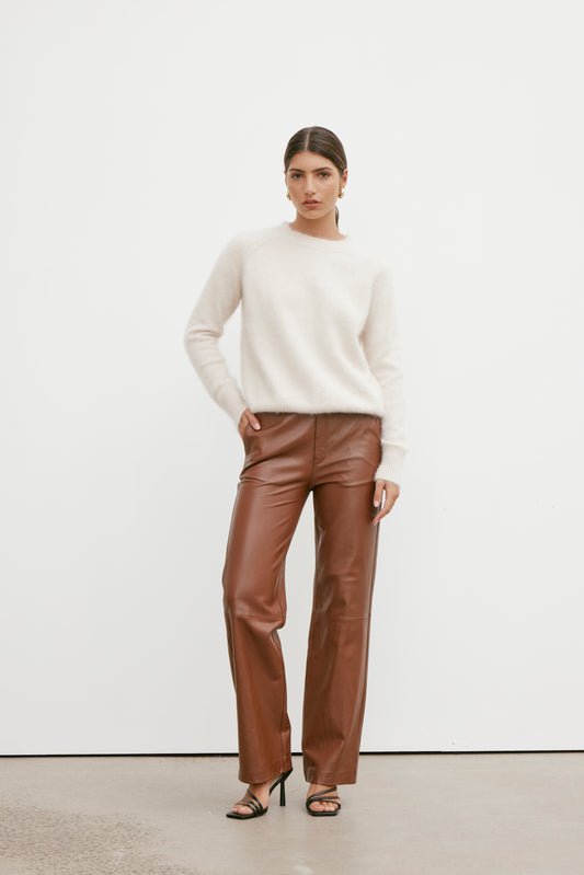 Adele Crew - Oatmeal