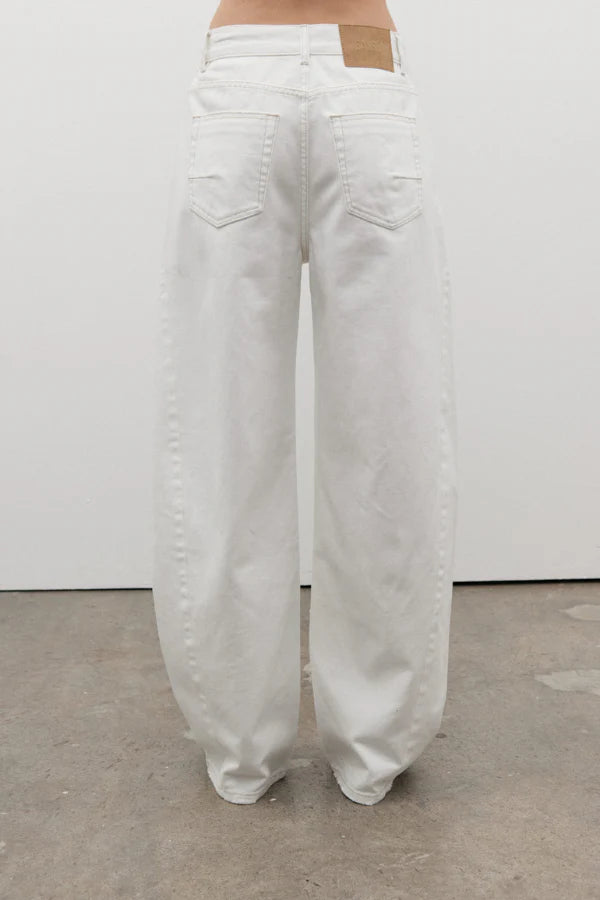 Brooklyn barrel leg - White