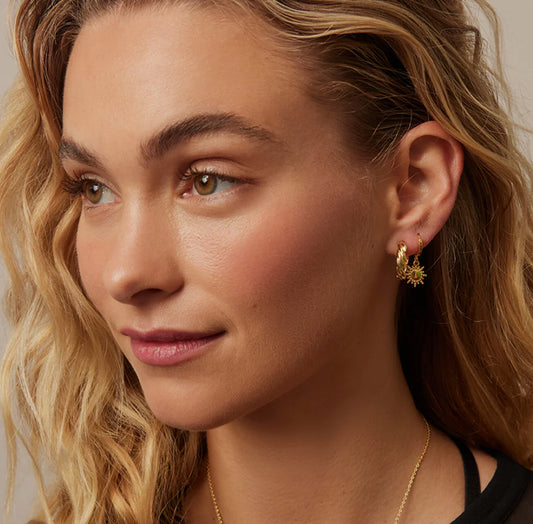 Ambre Hoops