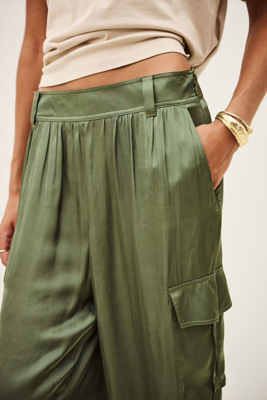 Celia Flowy Cargo trousers - Kaki