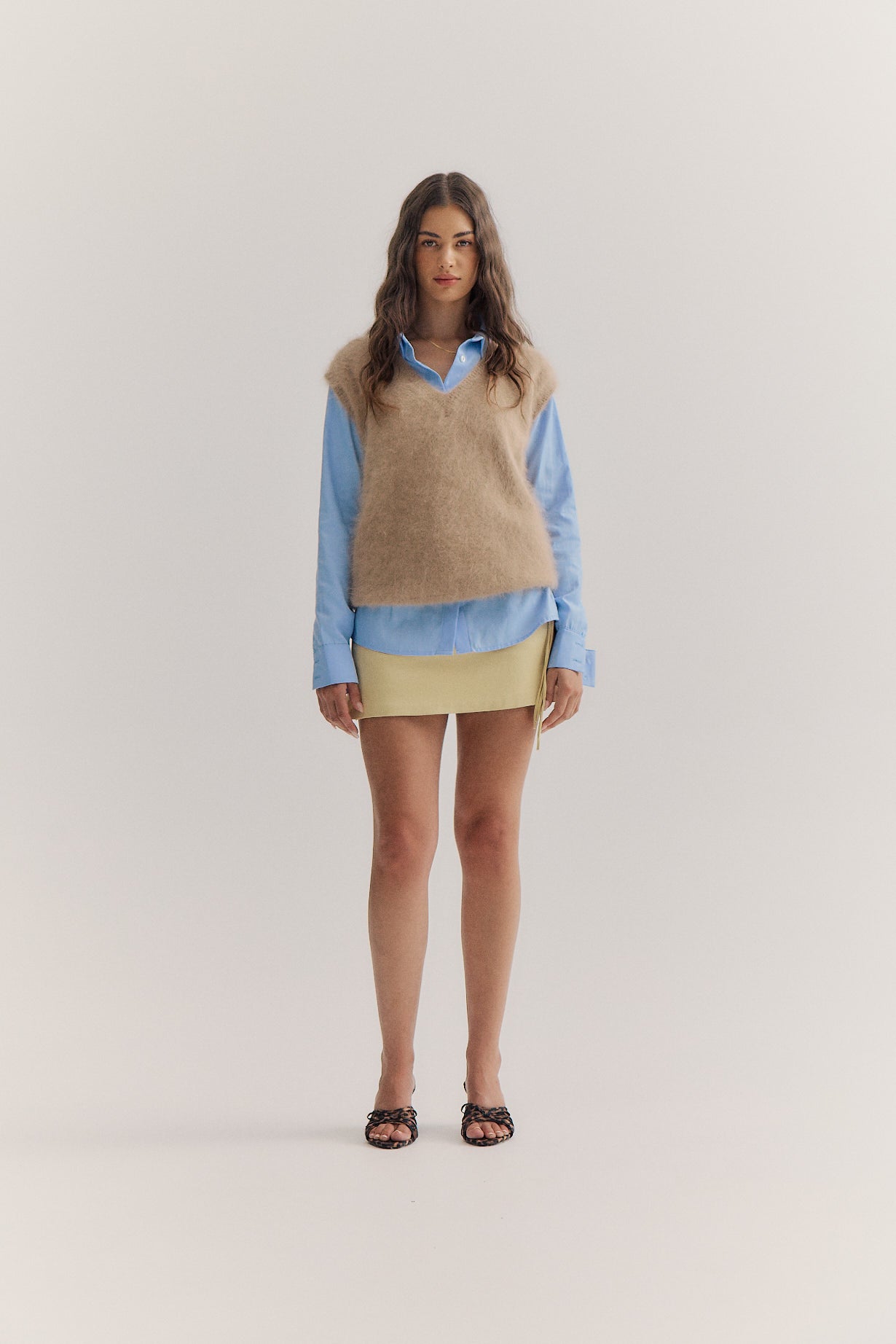 Ebony Vest - Latte