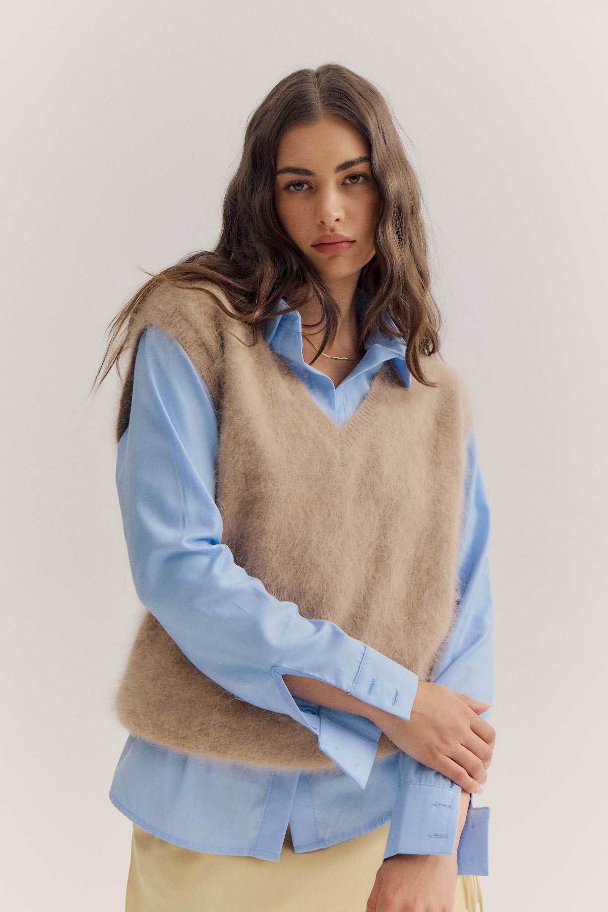 Ebony Vest - Latte