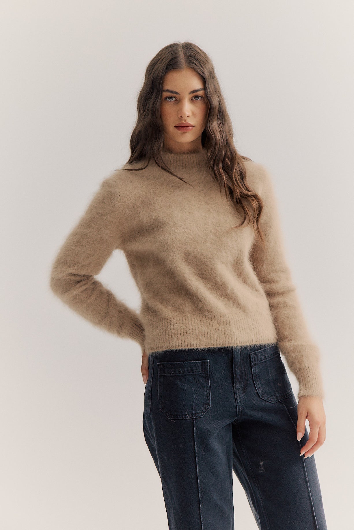 Pia Cropped Knit - Latte
