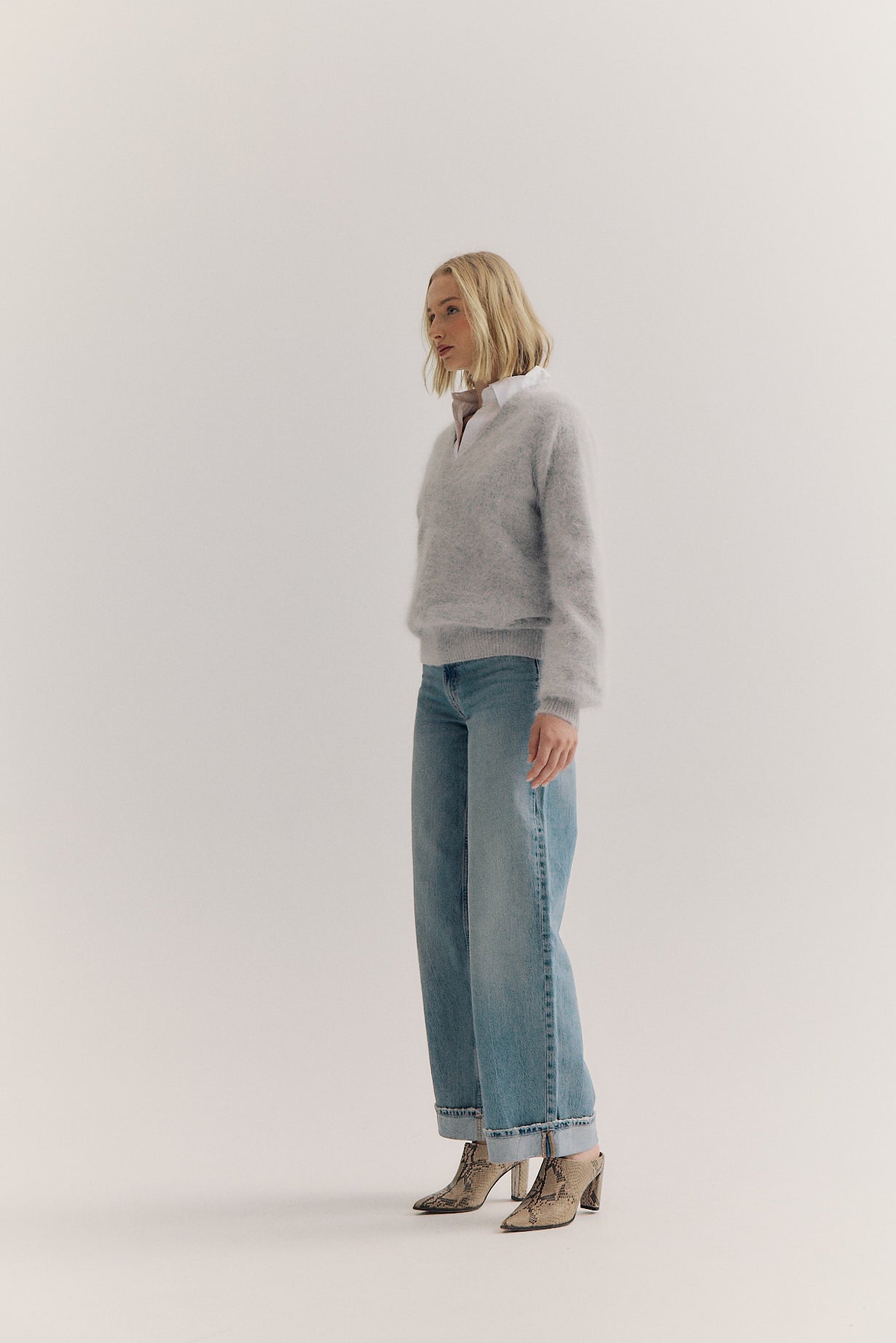 Isabella V Neck - Light Grey