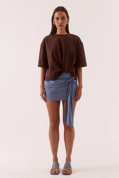 Izel Tee