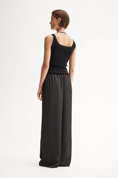 Mina Pant