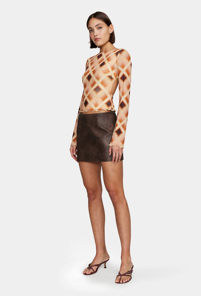 Daphne Top Caramel