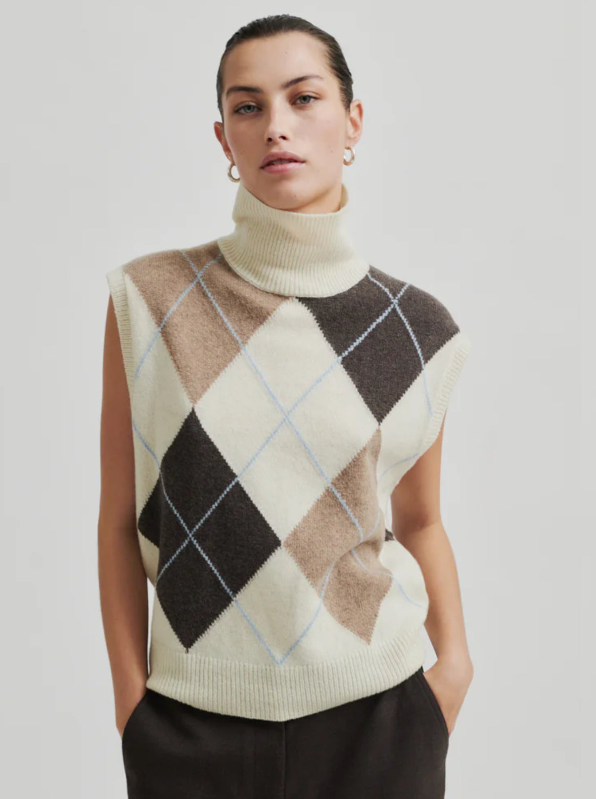 Agilla Knit Vest