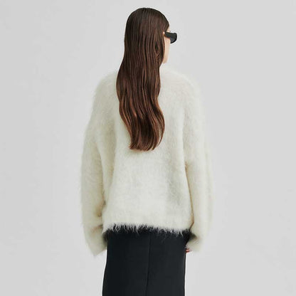 Isaky Knit