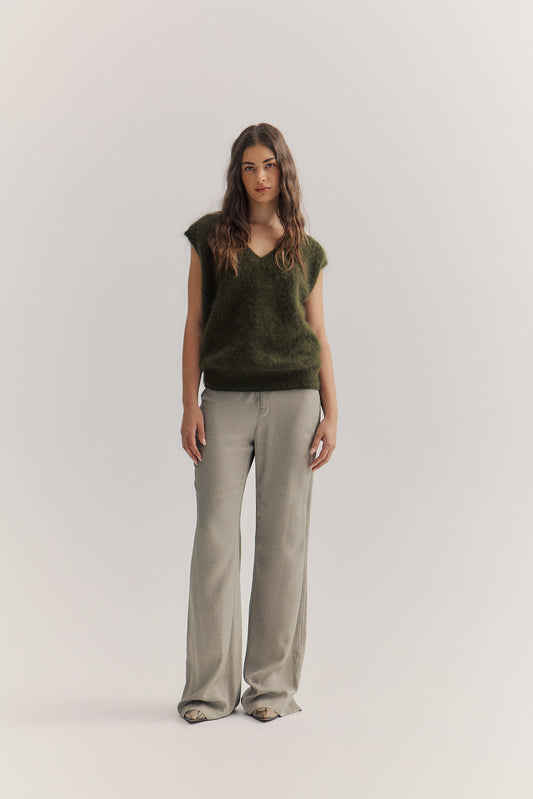 Ebony Vest - Moss