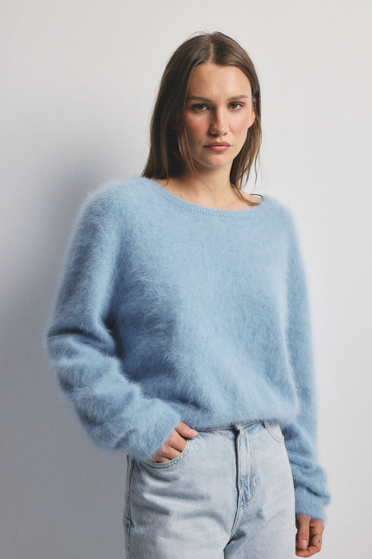 Stella Boat Neck - Sky