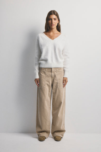 Olivia Cashmere V Neck - Snow