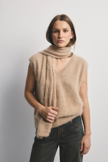 Ebony Vest - Latte