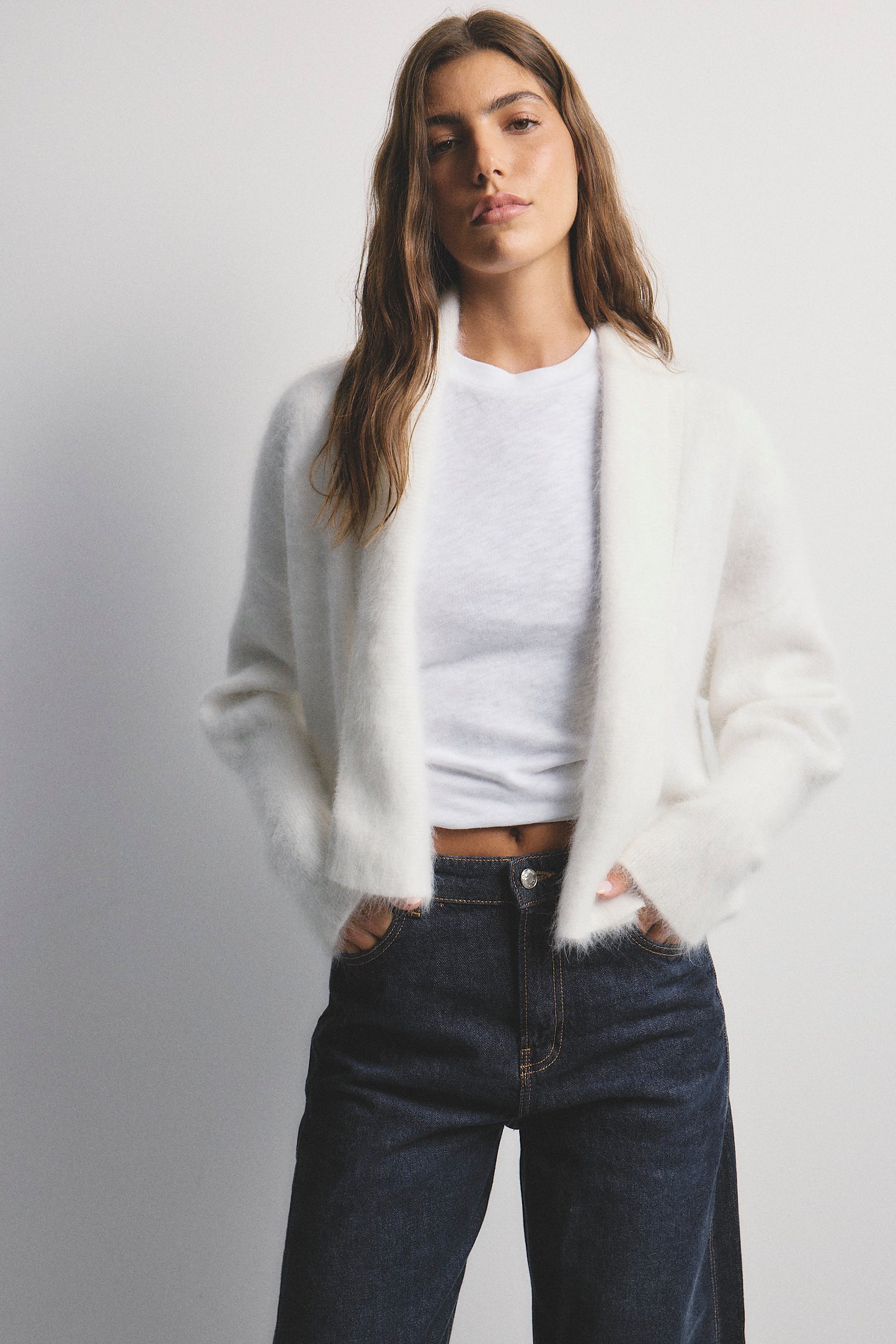 Zoe Cropped - Snow