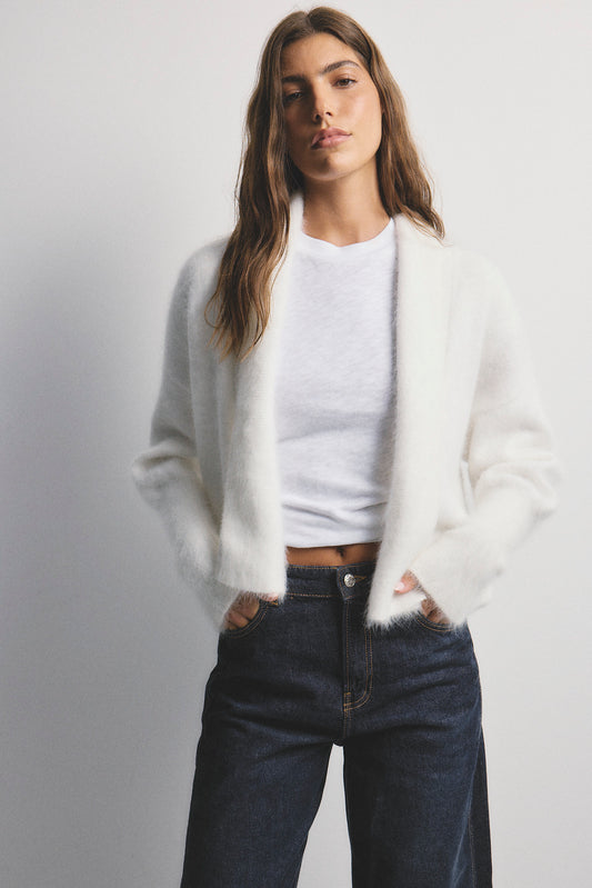 Zoe Cropped - Snow