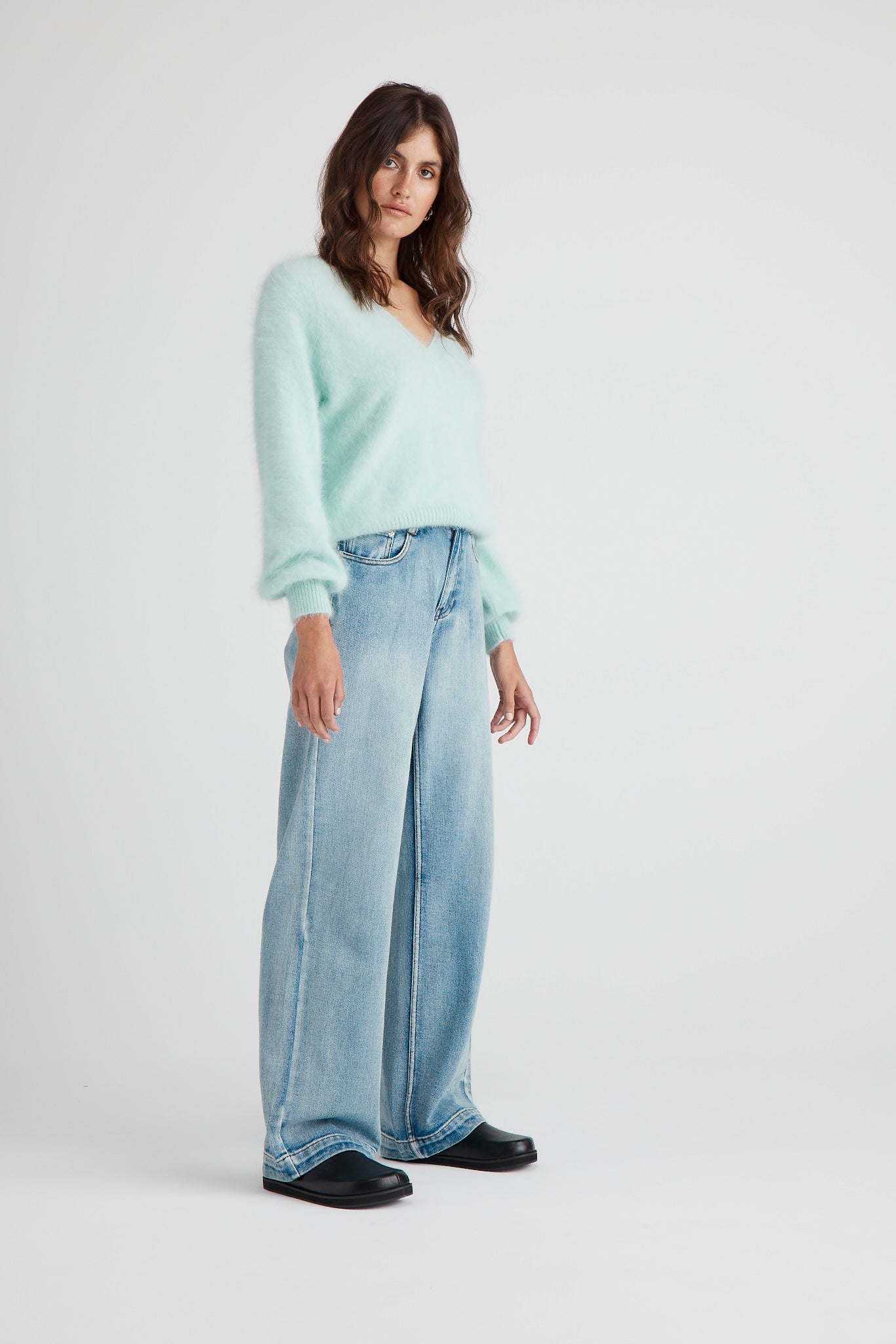 Isabella V Neck - Mint