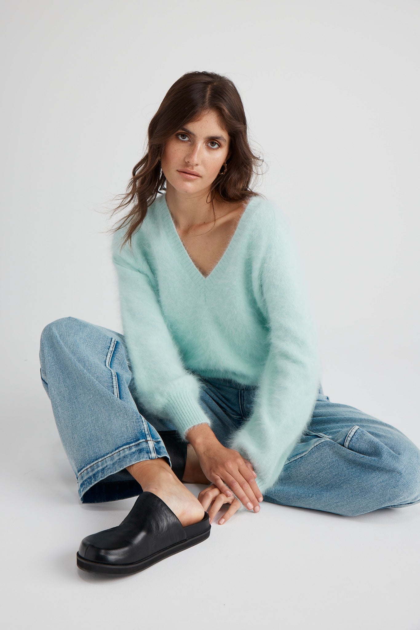 Isabella V Neck - Mint