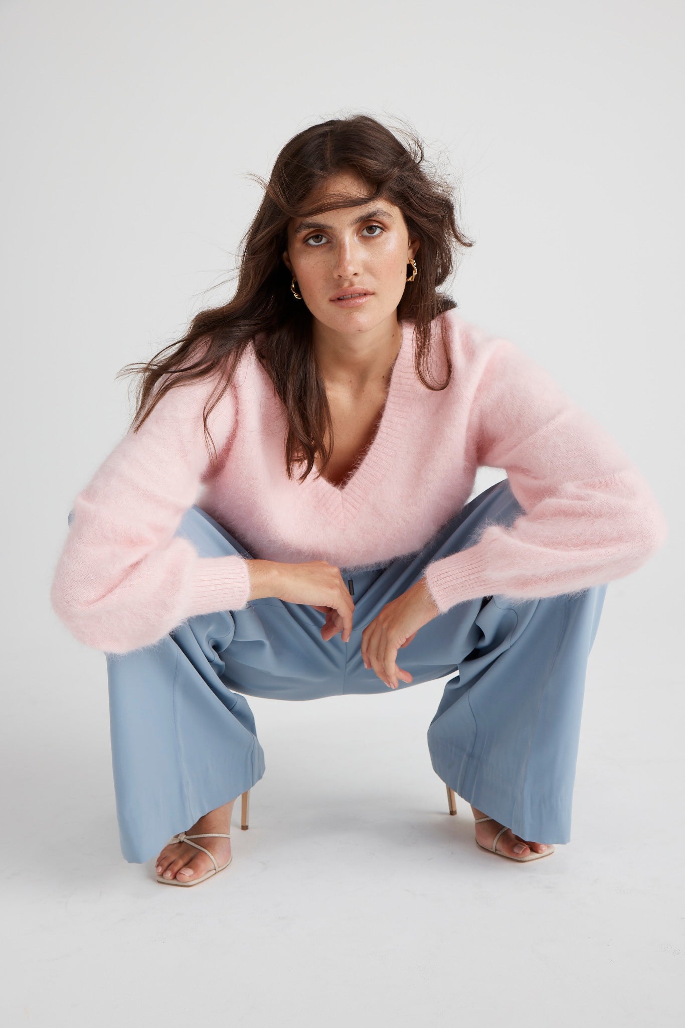 Isabella V Neck - Baby Pink