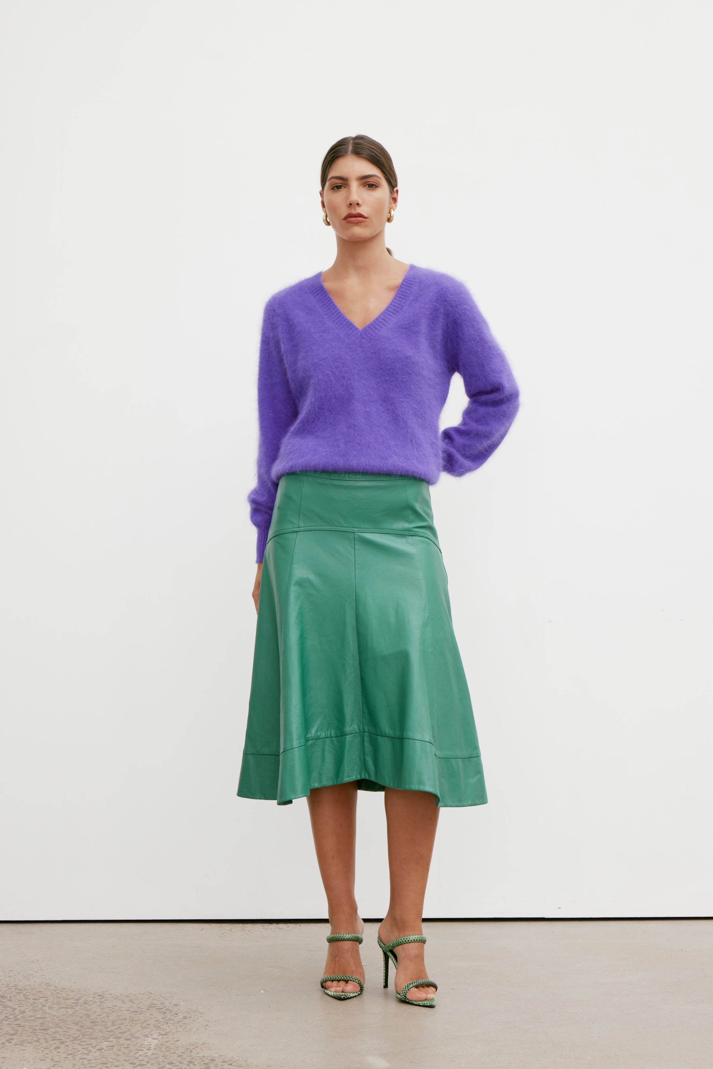 Isabella V Neck - Purple